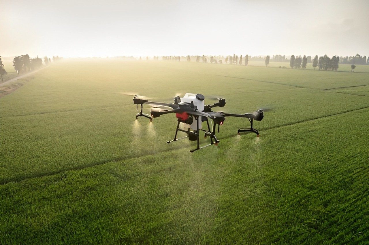 Drone UAV Pulverizacao Lavoura Agricultura 21072801 1024x682121200 1 696x463 1 1